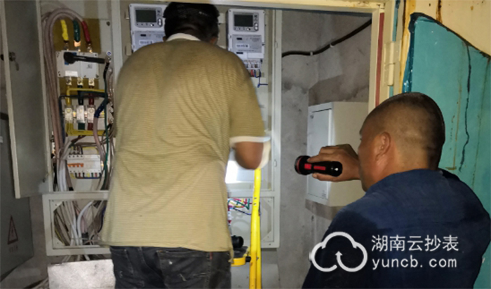 小區(qū)RS-485通訊遠(yuǎn)程抄表方案